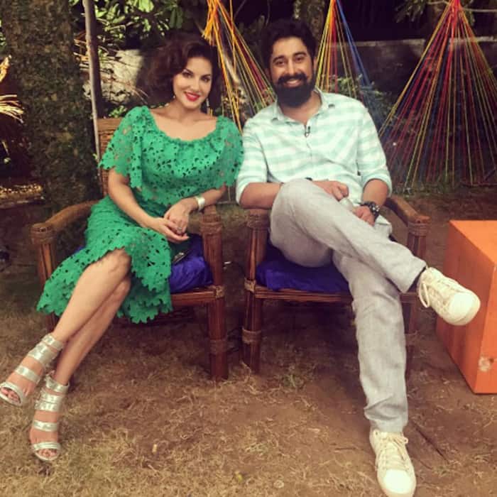 Rannvijay Singh snapped with Sunny Leone during ‘Splitsvilla 9’