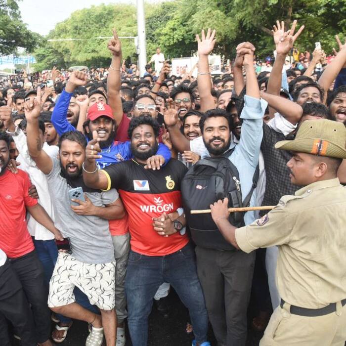 RCB owners Diageo are planning to sell IPL team at at valuation of  1 8 billion