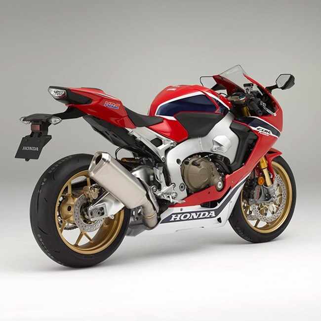 17 Honda Cbr 1000rr Fireblade Launched In India Check Out Price And Features