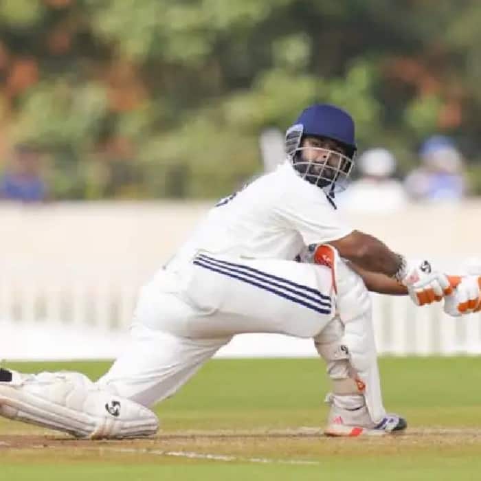 Rishabh Pant scored 65 runs off 54 balls but was retired hurt