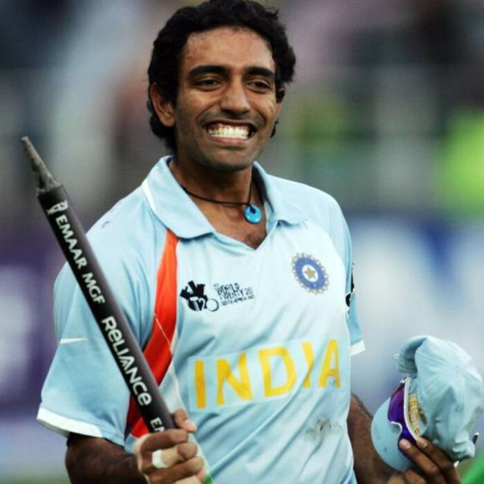 Robin Uthappa claimed that Virat Kohli showed favouritism in his captaincy