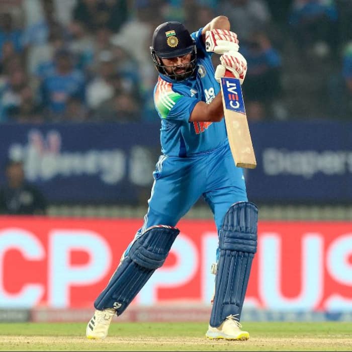 Rohit Sharma had smashed 28 runs off Mitchell Starc