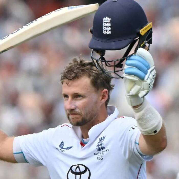 Root cuts gap to under 2 000 runs from Tendulkar at Sydney Test