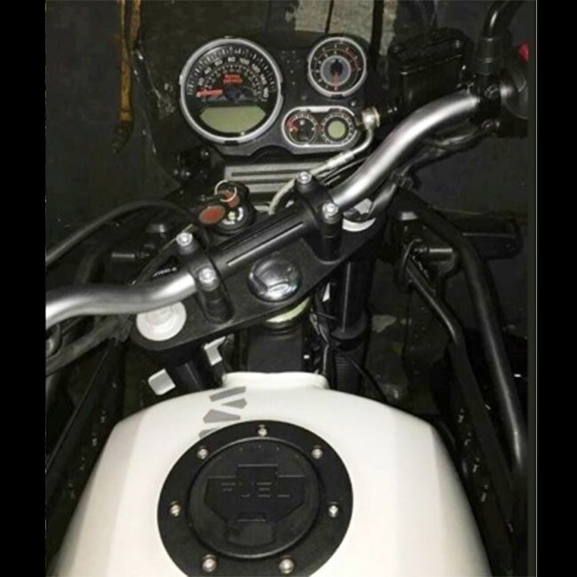 Royal Enfield Himalayan FI BS 4 separate fuel pump