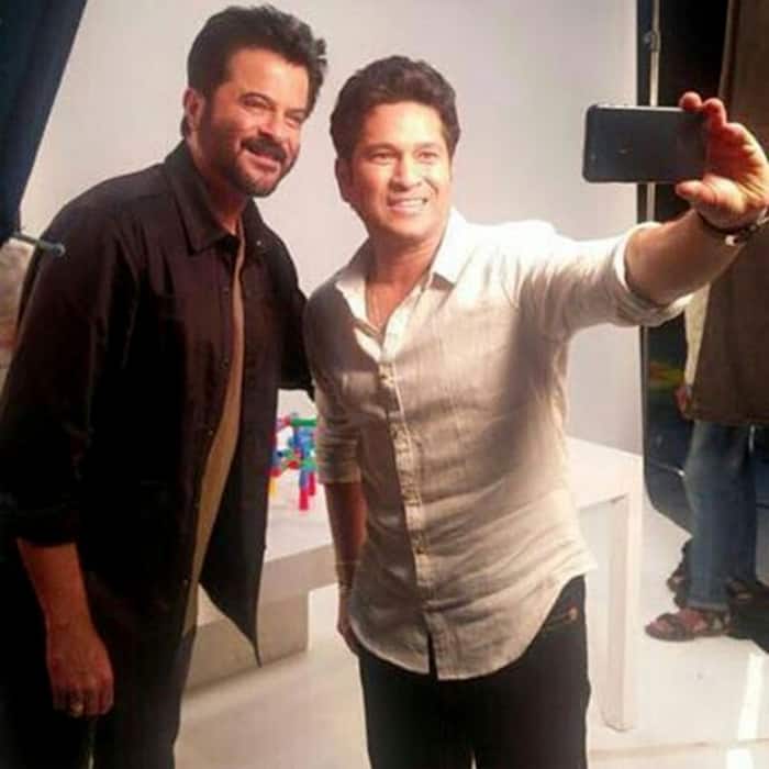 Sachin Tendulkar clicks a selfie with Anil Kapoor