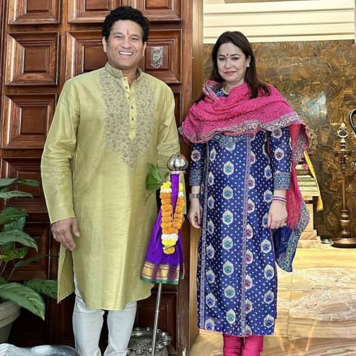 Sachin Tendulkar got married to Anjali Tendulkar in 1995