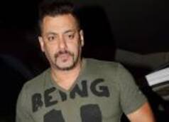Sultan special screening for Salman Khan's family