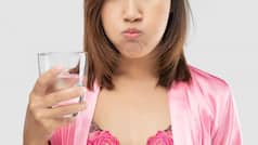 4 Quick Home Remedies For Sore Throat
