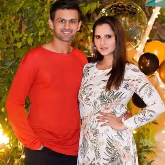 Sania Mirzas ex-husband Shoaib Malik has also played in the IPL