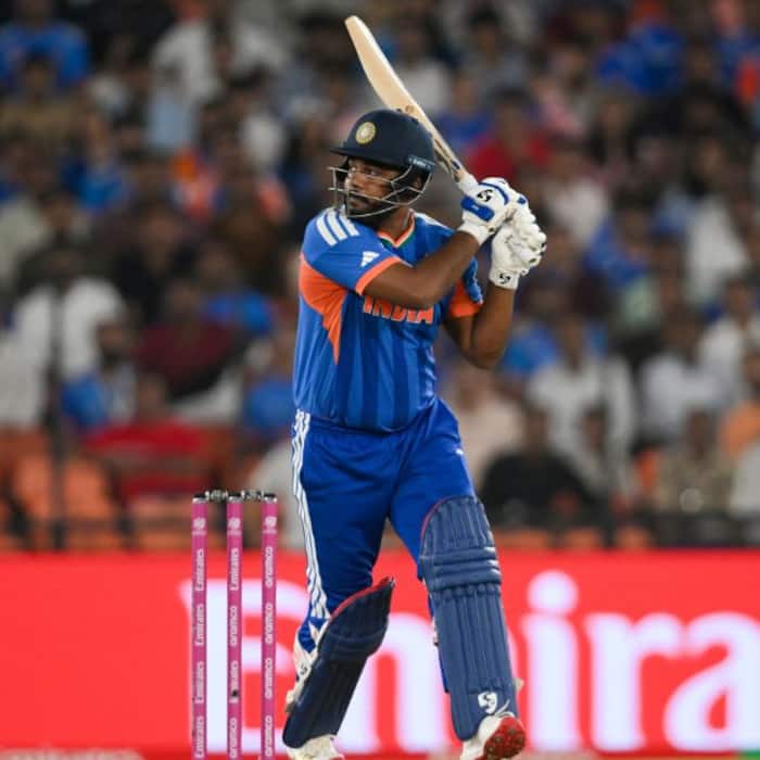 Sanju Samson was transferred from RR to CSK for record price of Rs 18 crore