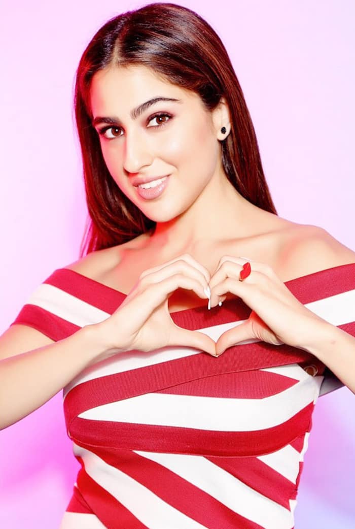 Sara Ali Khan Leaves Fans Amazed