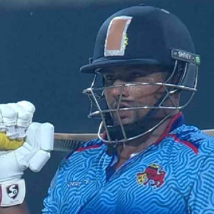 Sarfaraz scored his hundred off 47 deliveries