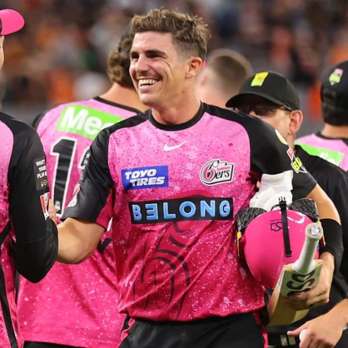 Sean Abbott Shines for Sydney Sixers