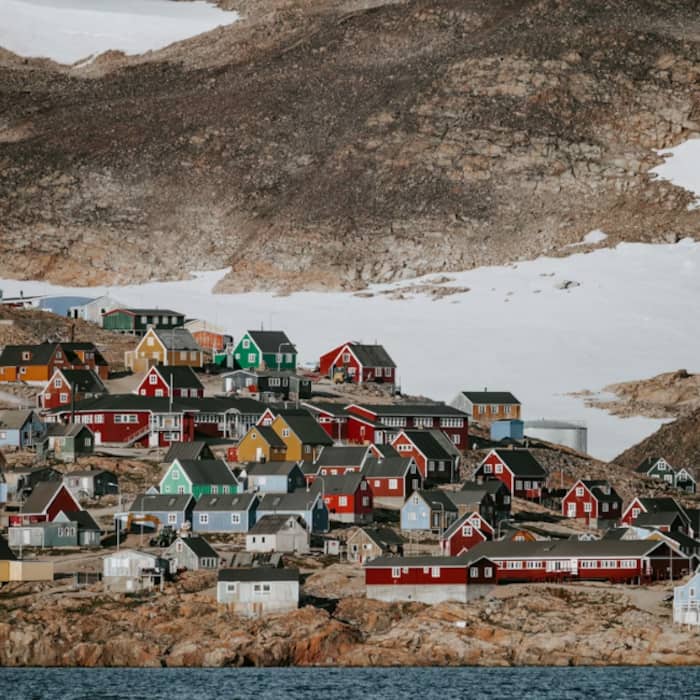 Sermersooq in Greenland covers a vast area of 531 900 square kilometers 