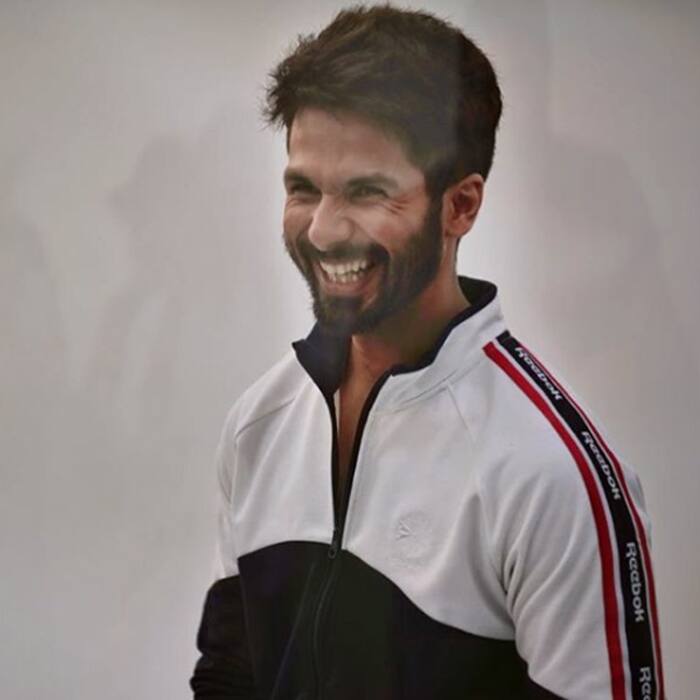 batti gul meter chalu television premiere