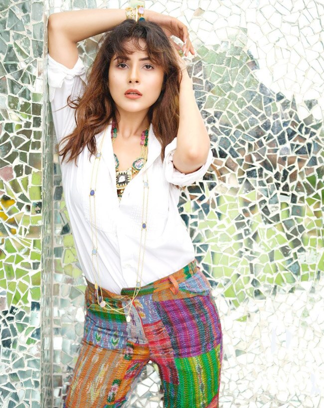 Shehnaaz Gill Takes Internet By Storm Shehnaaz Gill Takes Internet By Storm