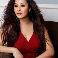 7 pictures revealing super sultry modern avatar of Bigg Boss 11 contestant Shilpa Shinde