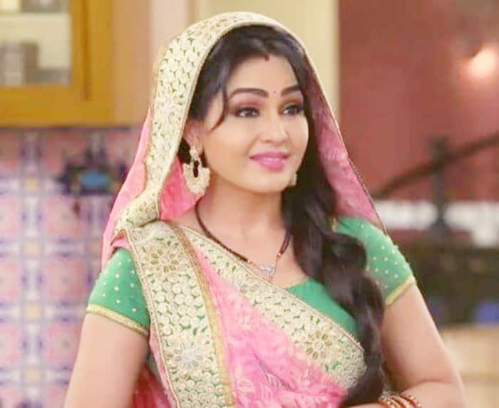 Shubhangi Atre Aka Angoori Bhabhi   s Salary