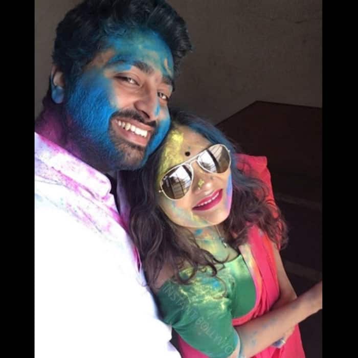 Singer Arijit Singh celebrating Holi with wife