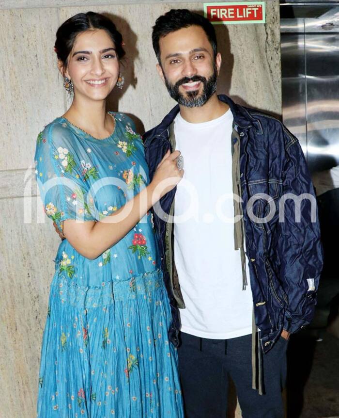 Sonam-Anand made a stunning pair
