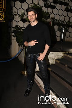 Sooraj Pancholi partied with Malaika Arora and other Bollywood friends on his birthday