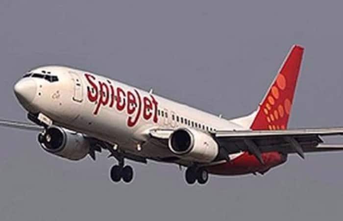 SpiceJet Flight Diverted to Varanasi Due to Medical Emergency, Fails to Save Passenger