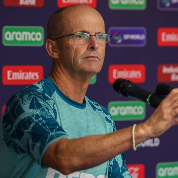 Sri Lanka Cricket has named former South African cricketer and renowned coach Gary Kirsten as the new head coach.