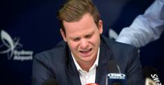 IN PICS: Apologetic Australian cricketer Steve Smith breaks down in tears during press conference