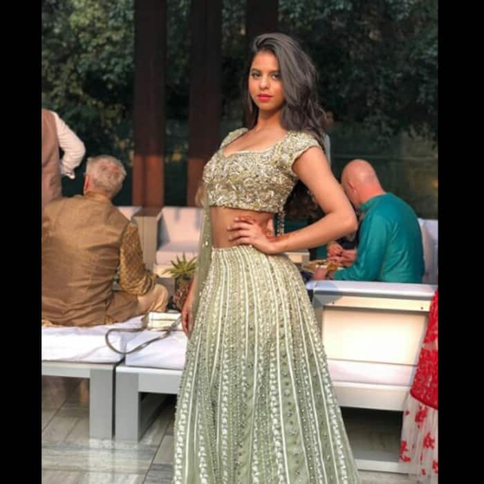 Suhana Khan posing at a Delhi wedding