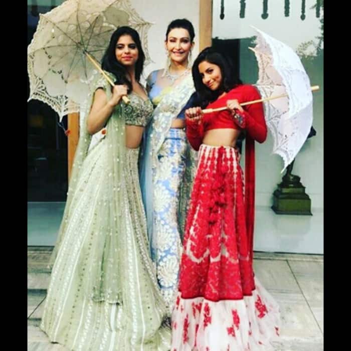 Suhana Khan strikes a pose at the wedding