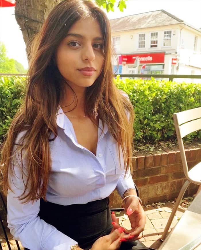 Suhanas hot formal look
