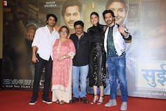 Anushka Sharma And Varun Dhawan Celebrate Success of Sui Dhaaga in Band Baaja Baaraat Style