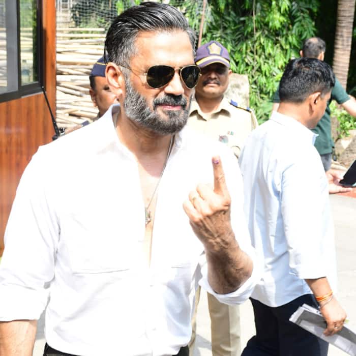 Suniel Shetty Practices His Right To Vote