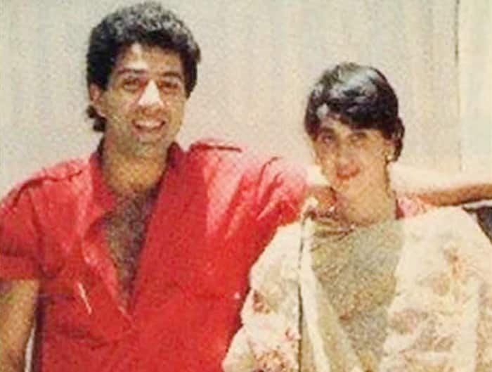 Sunny Deol married Pooja Deol in 1984