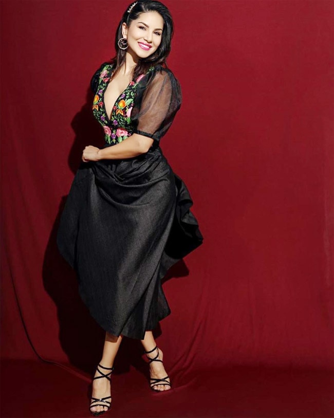 Sunny Leone in Floral Prints