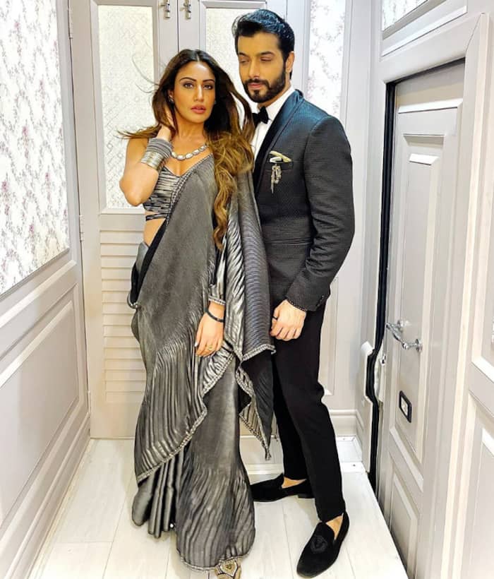 Surbhi looked flawless in a metallic pleated saree with matching blouse