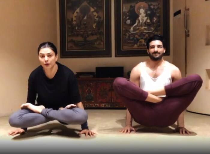 Sushmita Sen and Rohman Shawls expressions