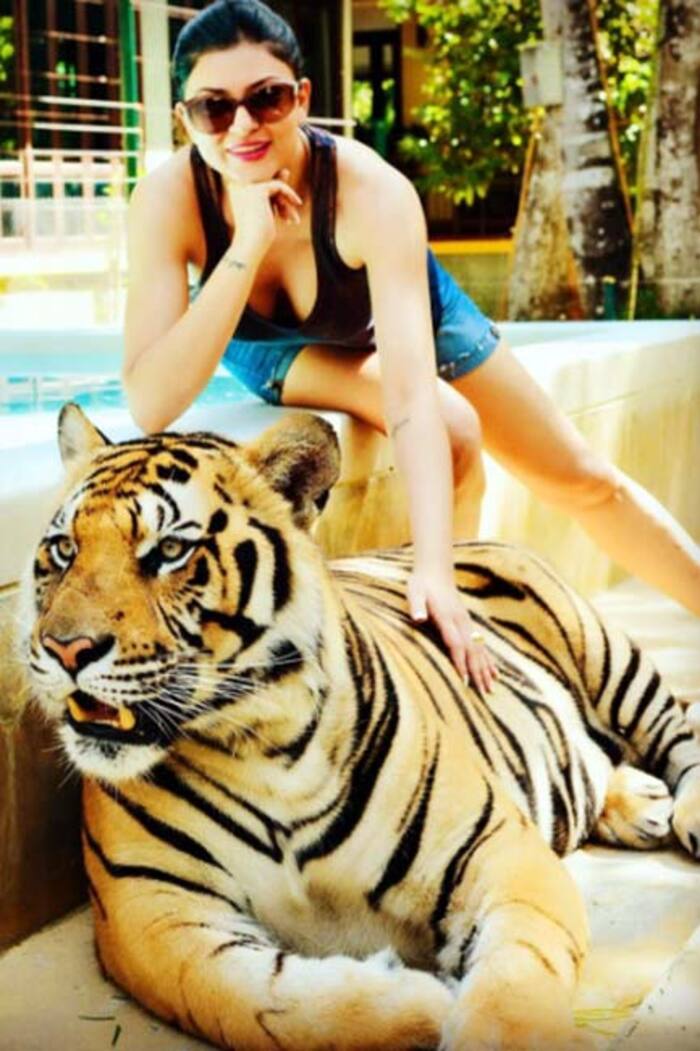 Sushmita Sen snapped with the Tiger during her Thailand trip