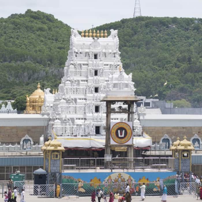 Swamy Temple of Tirupati is Also Overflowing With Gold Jewels