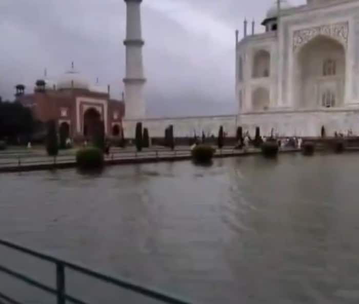 Taj Mahal under threat 