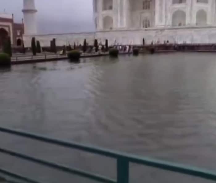 Taj Mahal under threat 