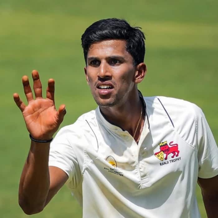 Tanush Kotian was signed by North Mumbai Panthers for Rs 10 lakh