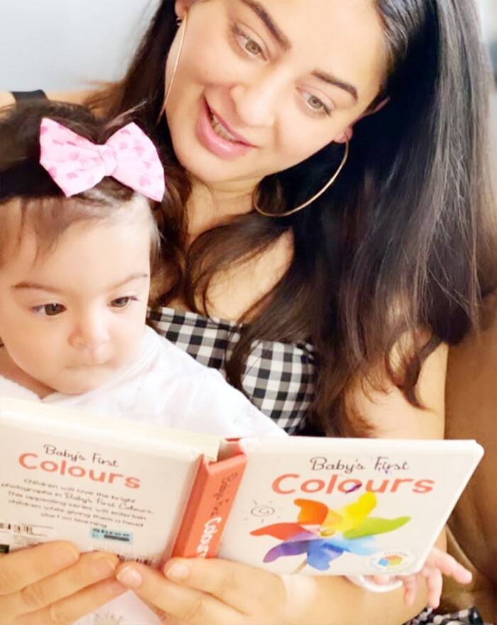 Tara and Mahhi Vij s study time picture is for all mothers
