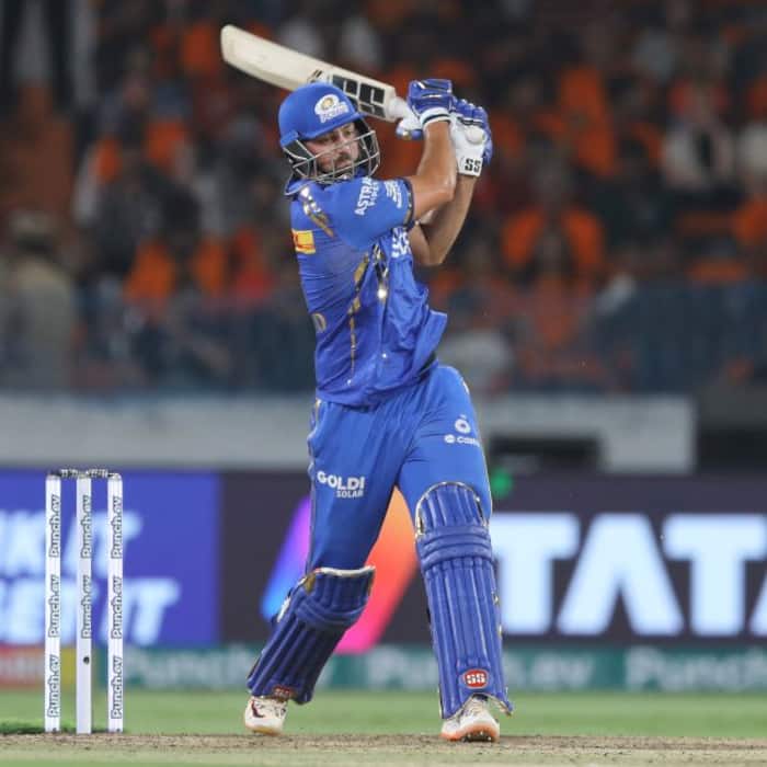 Teams with the Most 200  Scores in IPL History