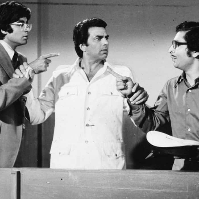 The Comedy Maestro     Dharmendra in    Chupke Chupke   