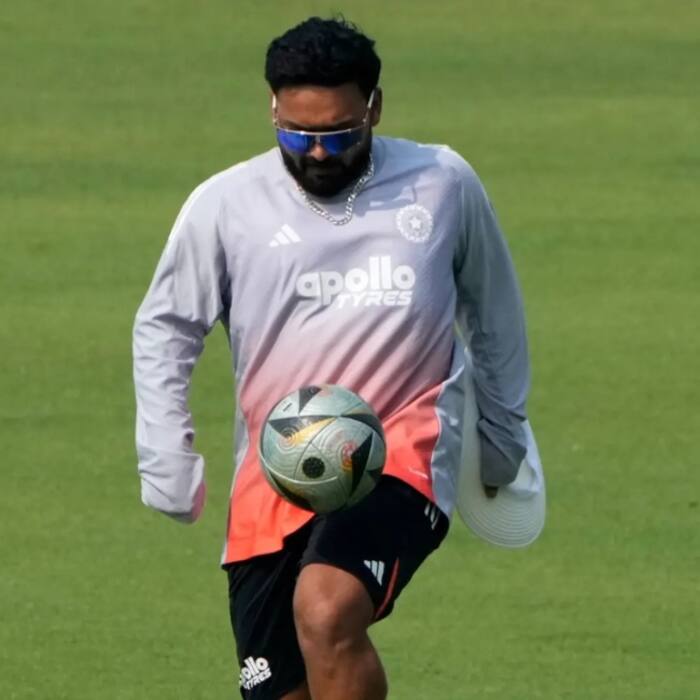 Many former players and cricket experts have supported his selection ...