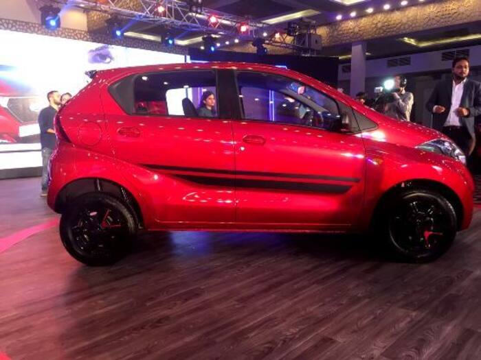 Datsun redi-GO Sport Photos