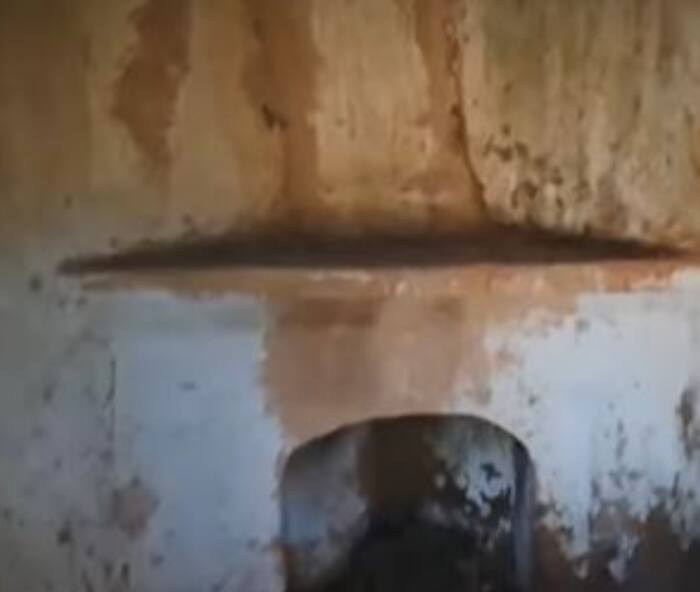 The village  Gah  retains its rural Punjabi culture with traditional houses and agricultural practices  The ancestral home is a modest structure  showcasing the simple lifestyle of Dr  Singh   s family before they moved to India 