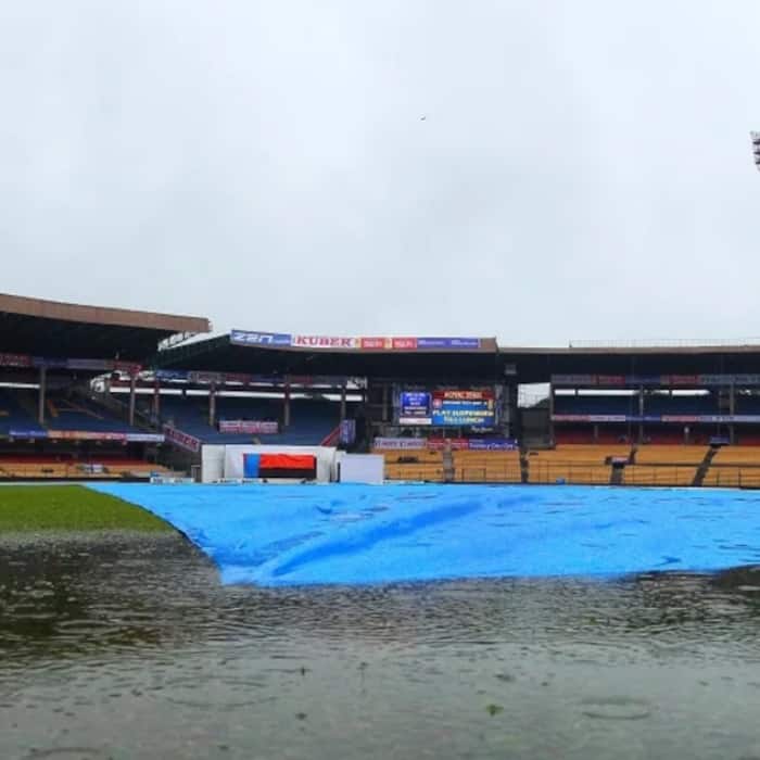There s a possibility that rain could cause several interruptions during the final