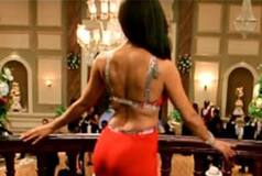 Meet actress who used to take more money than actors, one affair destroyed her career, quit acting, got married, she is now....